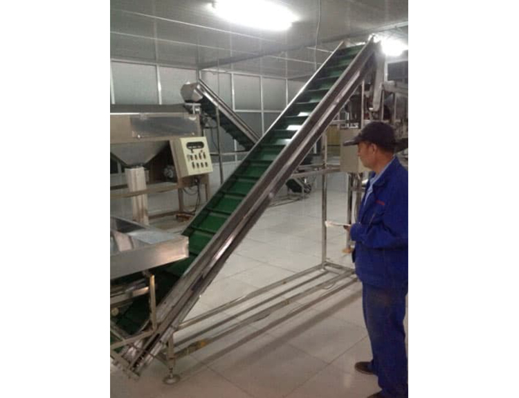 皮帶輸送機
